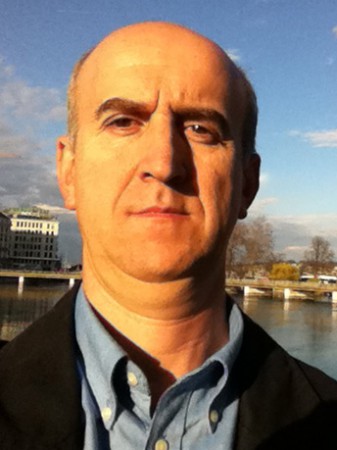 Alejandro Vega